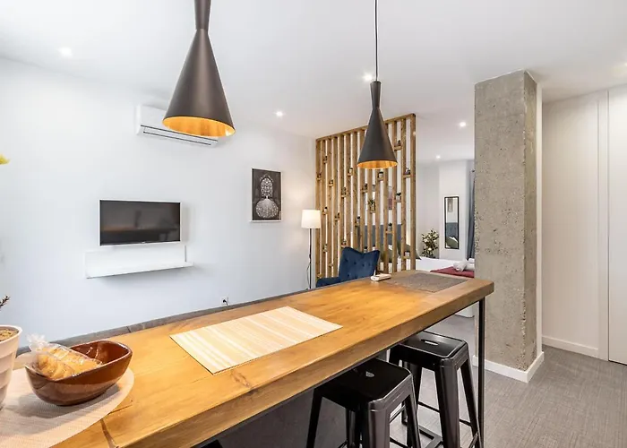 Cardenal Parrado Suites